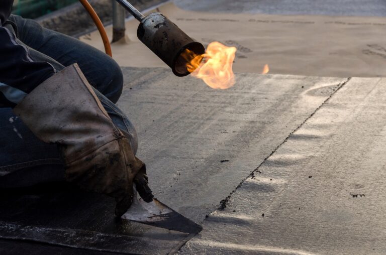 شركة عزل أسطح في ام القيوين ✨0566184806